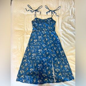 Cider blue floral dress